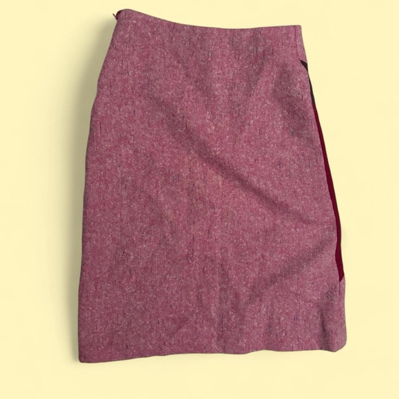 Morgan de Toi Red and Pink Pencil Skirt - Picture 3 of 5